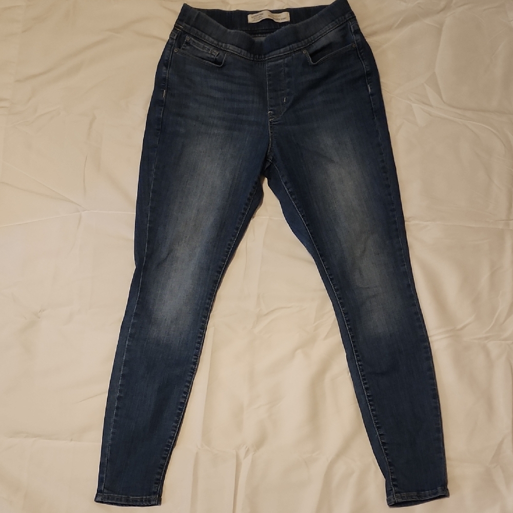 Levi's Women's Blue Skinny Jeans